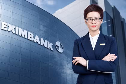 Bà Phạm Thị Huyền Trang - Tổng giám đốc Eximbank