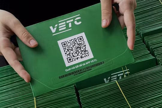 VETC tạm dừng thu phí 6.600 đồng/tháng sau phản ứng người dùng
