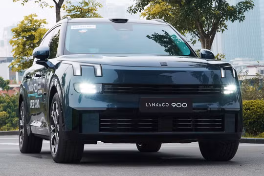 Mẫu SUV đầu bảng của Lynk & Co có thiết kế vuông vức, tối giản và hiện đại, phảng phất phong cách Bắc Âu. Ảnh: D.T.