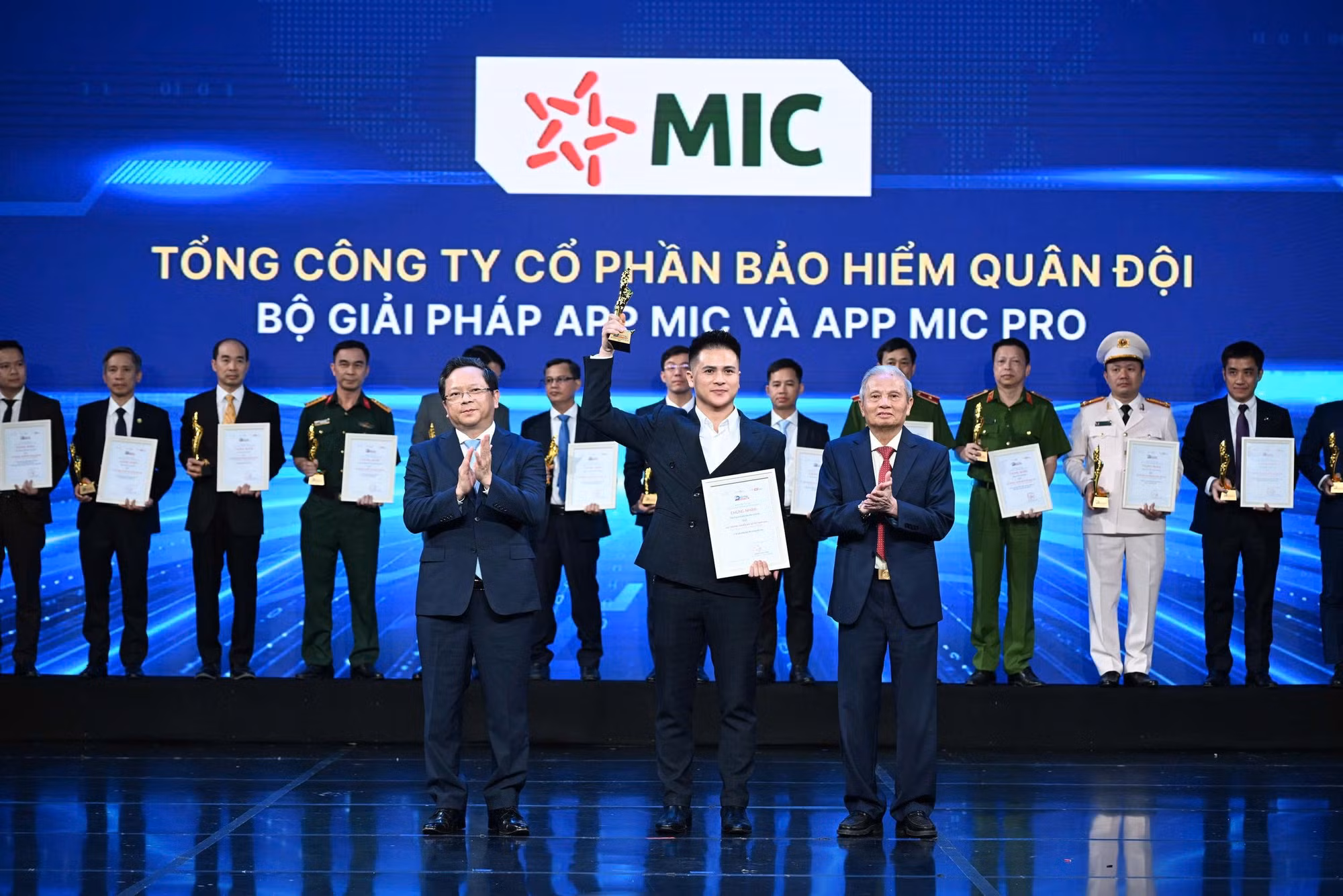 mic.jpg