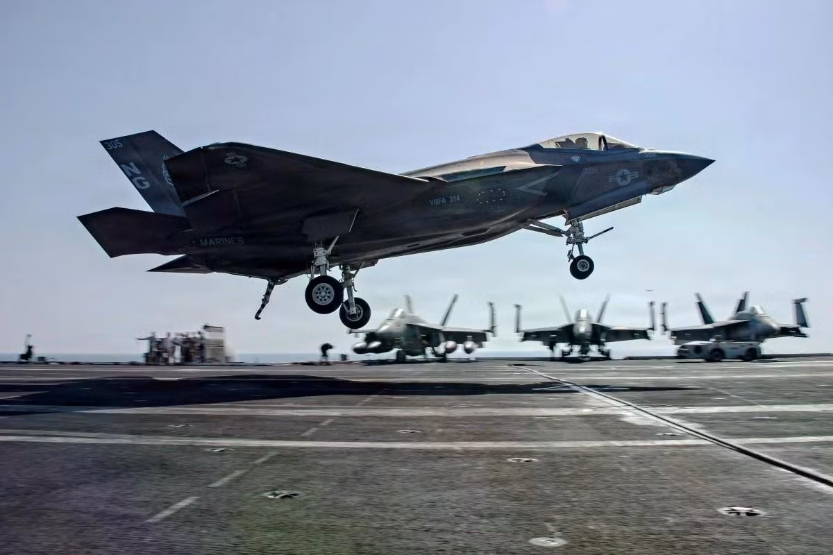 video-diet-f-35-gay-sot-dan-cong-nghe-trung-quoc-hien-ke-giup-iran-doi-pho-my.jpg