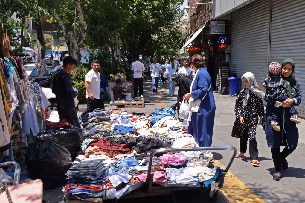 lenh-ngung-ban-iran-sau-108-ngay-vi-sao-trung-dong-van-chua-the-yen-on-6.png