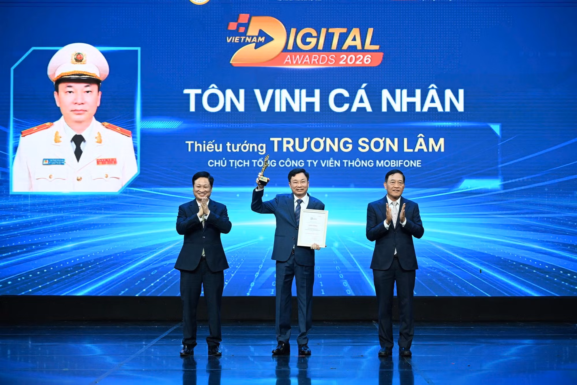truong-son-lam.jpg