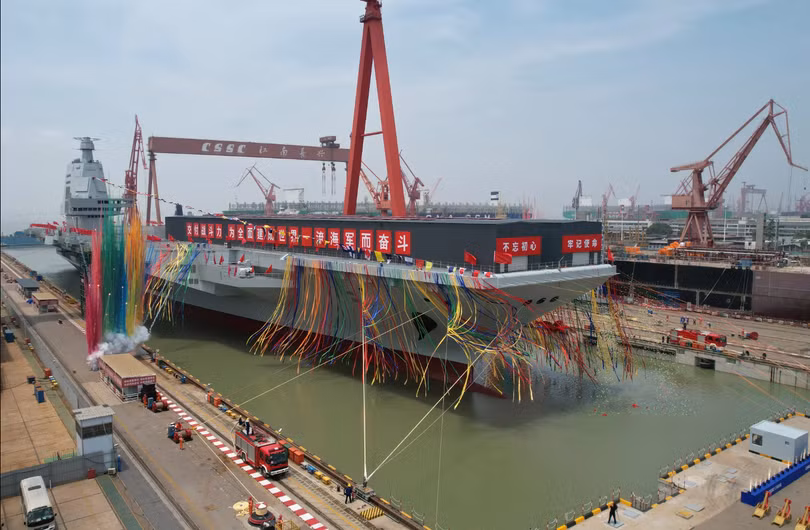 Phúc Kiến là tàu sân bay đầu tiên được Trung Quốc thiết kế và chế tạo trong nước (Ảnh: Xinhua)