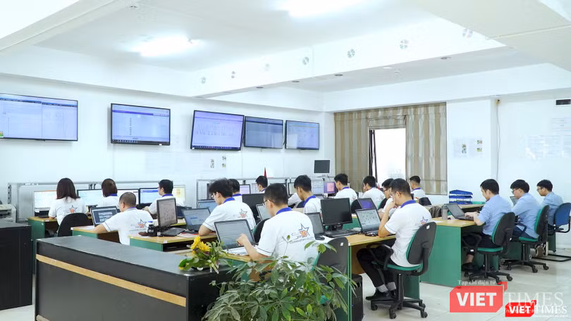 Hệ thống tổng đài ảo giải quyết tối ưu bài toán về chi phí, nâng cao hiệu quả chăm sóc khách hàng. Hệ thống tổng đài ảo giải quyết tối ưu bài toán về chi phí, nâng cao hiệu quả chăm sóc khách hàng.