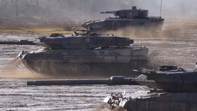 Đức không còn khí tài quân sự nào để cung cấp cho Ukraine (Ảnh: Getty)