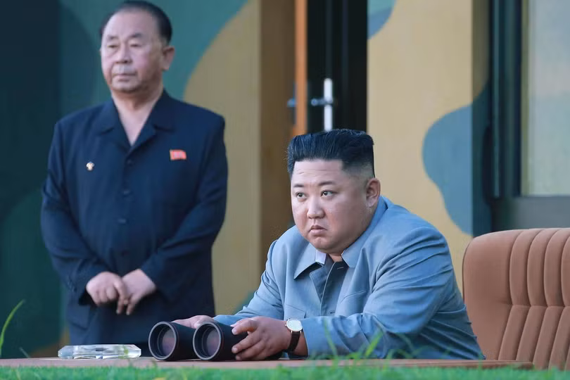 Chủ tịch Triều Tiên Kim Jong-un trong bức ảnh mà KCNA công bố hồi tuần trước (Ảnh: AFP)