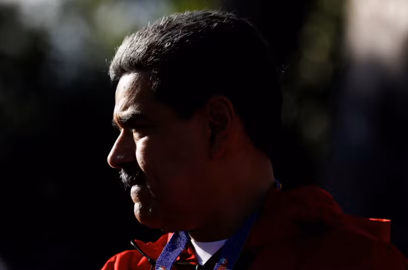 Tổng thống Venezuela Nicolas Maduro tham gia một sự kiện kỷ niệm Ngày kháng chiến của người bản địa tại Caracas, Venezuela ngày 12/10. Ảnh: Reuters.