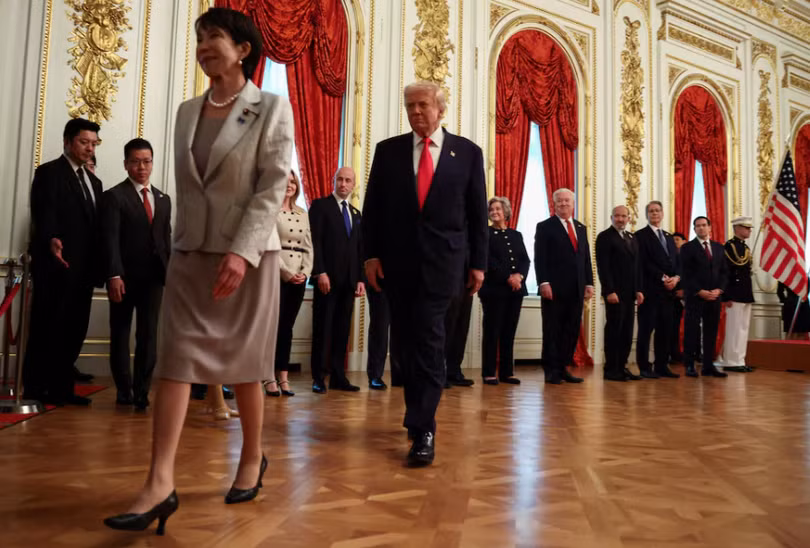 Tổng thống Mỹ Donald Trump và Thủ tướng Nhật Bản Sanae Takaichi tham dự cuộc họp song phương tại Cung điện Akasaka ở Tokyo, Nhật Bản, ngày 28/10. Ảnh: Reuters.