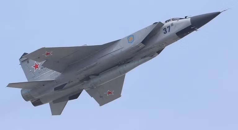 Nga nâng cấp tên lửa siêu lắt léo giúp MiG-31I gần như không thể bị ngăn chặn 2.png