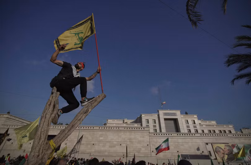 Iran mở lại hành lang lửa Houthi và Hezbollah nhận vũ khí tối tân giữa căng thẳng Trung Đông 2.png