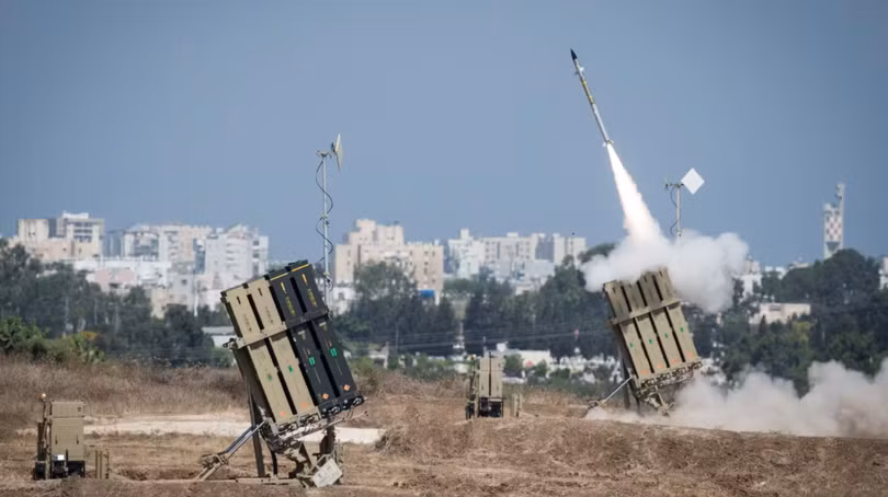 Iran xuyên thủng Vòm Sắt Israel Tên lửa siêu thanh, chiến thuật mới và cảnh báo toàn cầu2.png