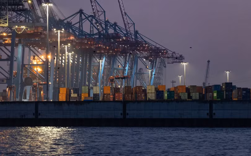 EU vào thế phòng thủ, sẵn sàng kích hoạt cơ chế trả đũa mạnh tay trước đòn thuế của Mỹ.png