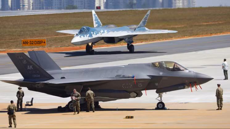 F-35 đắp chiếu 20 ngày ở Ấn Độ Cơ hội mới cho chiến đấu cơ tàng hình Su-57 của Nga 4.jpg
