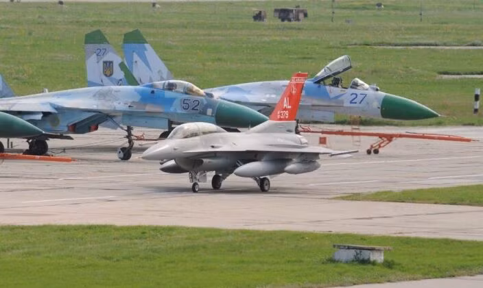 Su-27 già cỗi lập kỳ tích Tiêu diệt hệ thống phòng không Nga bằng tên lửa của Mỹ 2.jpg