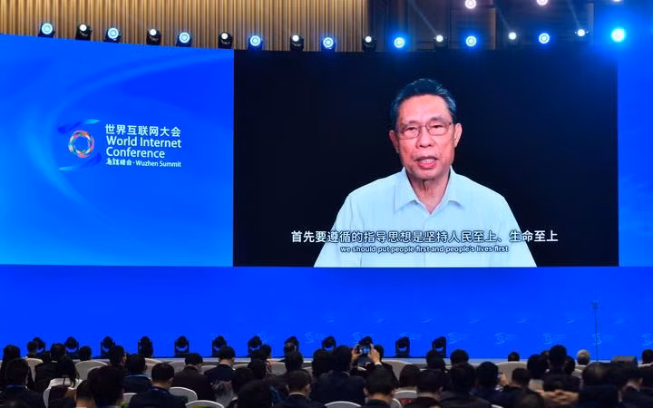 Ông Chung Nam Sơn phát biểu tại một hội thảo trực tuyến (Ảnh: Xinhua) Ông Chung Nam Sơn phát biểu tại một hội thảo trực tuyến (Ảnh: Xinhua)