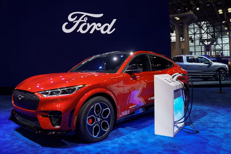 107221115-16807139422023-04-05t165518z_201621158_rc2f80agip39_rtrmadp_0_autoshow-new-york.jpeg