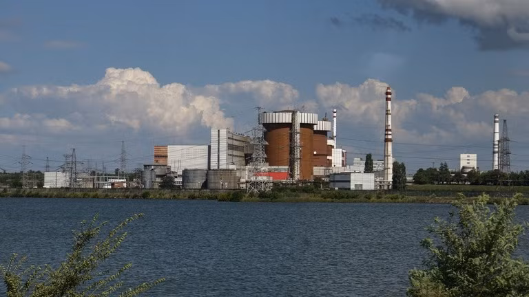Nhà máy điện hạt nhân gần thành phố Yuzhnoukrainsk ở Ukraine. Ảnh: Getty.