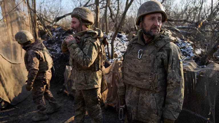 Binh sĩ Ukraine trên tiền tuyến. Ảnh: Getty.