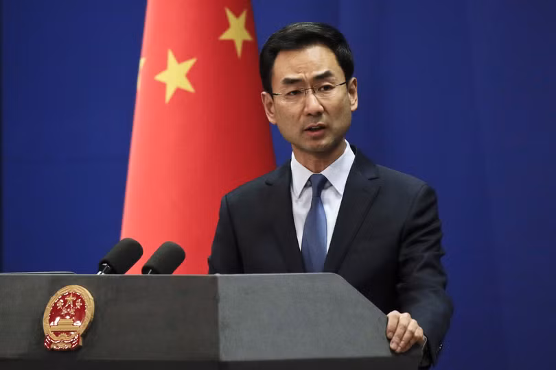Phát ngôn viên Bộ Ngoại giao Trung Quốc Cảnh Sảng cảnh báo Mỹ (Ảnh: Getty)