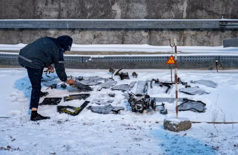 Lá chắn Chernobyl bị UAV đánh hỏng, IAEA cảnh báo không còn khả năng giữ phóng xạ 2.png