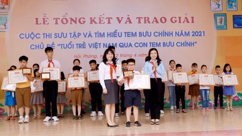 Em Lê Hoàng – học sinh lớp 4C, trường Tiểu học Võ Thị Sáu, Lê Chân, Hải Phòng - nhận giải đặc biệt.