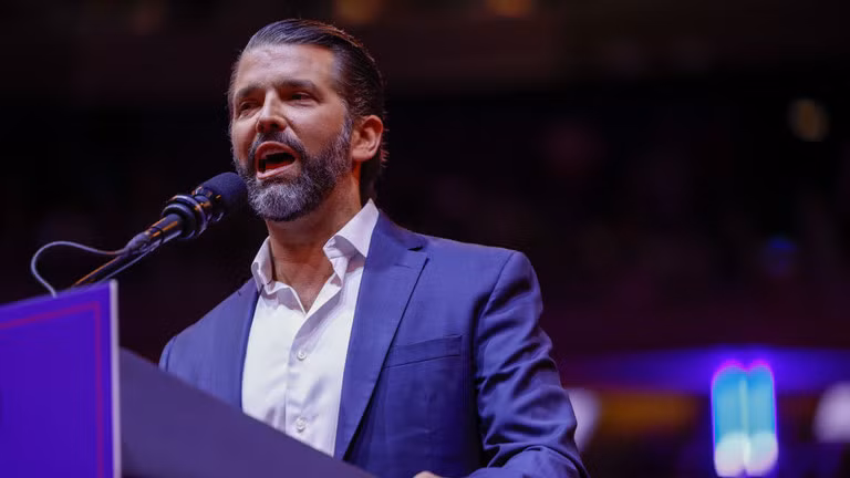 Ông Donald Trump Jr. phát biểu trong một cuộc vận động tranh cử tại Madison Square Garden vào ngày 27/10/2024 tại New York (Ảnh: Getty)