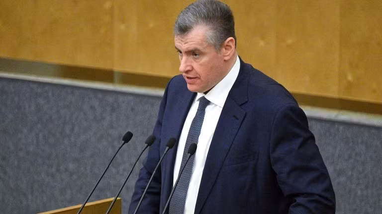 Ông Leonid Slutsky phát biểu trong cuộc họp toàn thể của Duma Quốc gia ở Moscow, Nga (Ảnh: Sputnik)