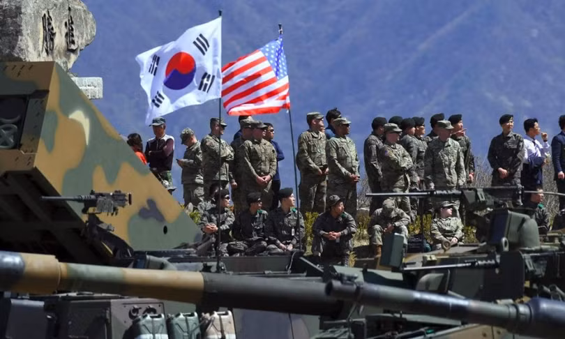 Lính Mỹ và Hàn Quốc tập trận chung hồi năm 2017. Ảnh: AFP.