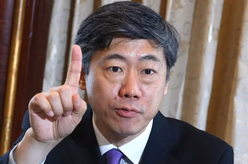 Ông Li Daokui nói rằng Trung Quốc sẽ hạn chế nguồn cung dược phẩm nếu Mỹ ngăn Trung Quốc tiếp cận nguồn chip máy tính (Ảnh: SCMP)