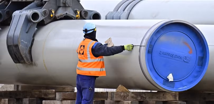 Một đoạn đường ống dẫn thuộc dự án Nord Stream 2 đang được lắp đặt ở Lubmin, Đức (Ảnh: AFP) Một đoạn đường ống dẫn thuộc dự án Nord Stream 2 đang được lắp đặt ở Lubmin, Đức (Ảnh: AFP)