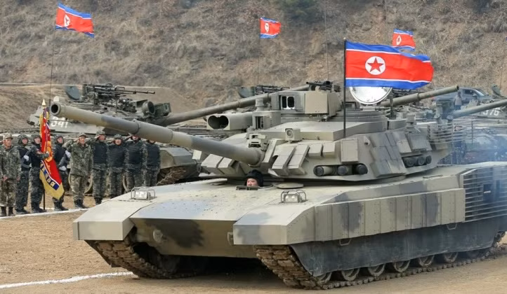 Triều Tiên tính đưa Chonma-2 sang Ukraine Mẫu xe tăng nguy hiểm hơn cả T-90M của Nga 4.jpg