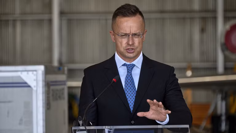 Bộ trưởng Ngoại giao Hungary Peter Szijjarto. Ảnh: Getty.