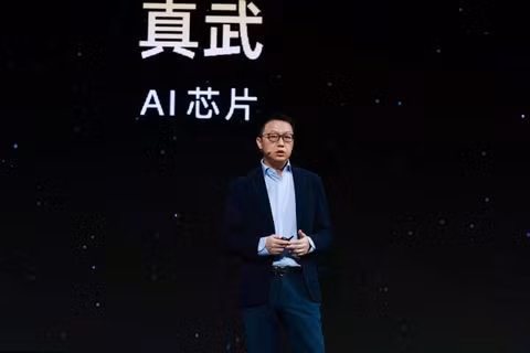 Eddie Wu Yongming, CEO của Tập đoàn Alibaba, đã có bài phát biểu quan trọng tại Hội nghị Apsara của công ty trong hôm 22/9. Ảnh: SCMP.