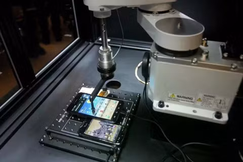 Hình ảnh robot Tappy. Các công tố viên Mỹ cáo buộc Huawei nhiều lần cố gắng đánh cắp thông tin về thiết kế robot của T-Mobile. Ảnh: SCMP.
