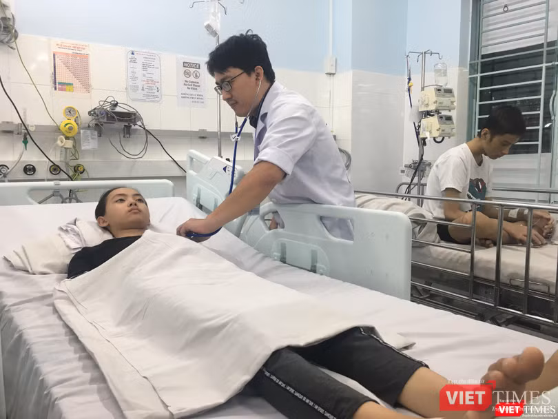 Hiện tại, bệnh nhân đã tỉnh táo, không để lại bất kỳ di chứng nào Hiện tại, bệnh nhân đã tỉnh táo, không để lại bất kỳ di chứng nào