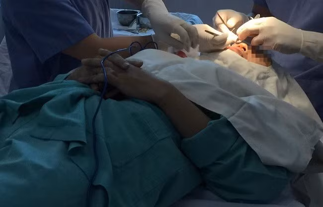 Không phải thẩm mỹ viện nào cũng được thực hiện các hoạt động tiêm chích, xâm lấn cơ thể. Ảnh: Internet Không phải thẩm mỹ viện nào cũng được thực hiện các hoạt động tiêm chích, xâm lấn cơ thể. Ảnh: Internet