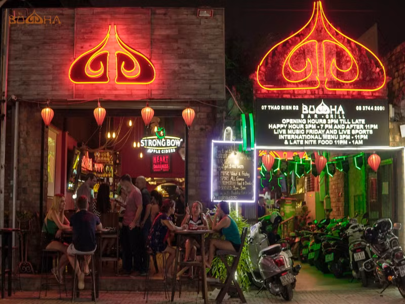 Quán bar Buddha hiện là một ổ dịch tại TP.HCM. Ảnh: Bar Buddha Quán bar Buddha hiện là một ổ dịch tại TP.HCM. Ảnh: Bar Buddha