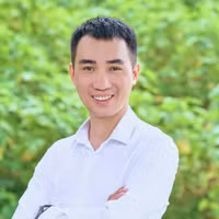 TS Ma Thế Ngàn