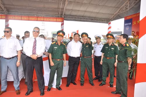 Việt Nam hạ thủy thêm hai tàu tên lửa tấn công nhanh Molnya ảnh 2