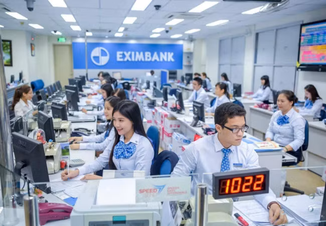 Eximbank: Loại 8 P.TGĐ, Ban điều hành từ 15 nhân sự giảm còn 7 người. (Ảnh: EIB)