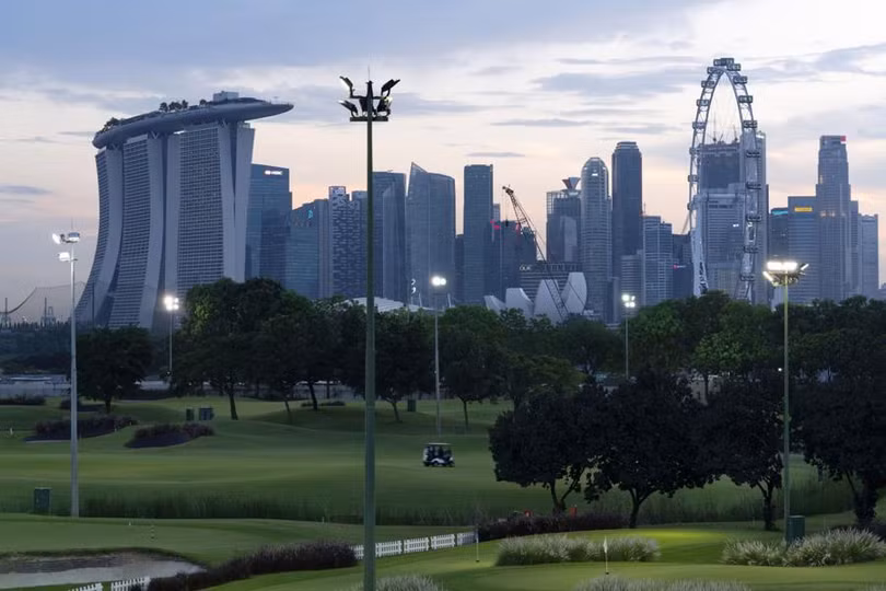 Sân golf ở khu Marina Bay, Singapore - Ảnh: Bloomberg. Sân golf ở khu Marina Bay, Singapore - Ảnh: Bloomberg.