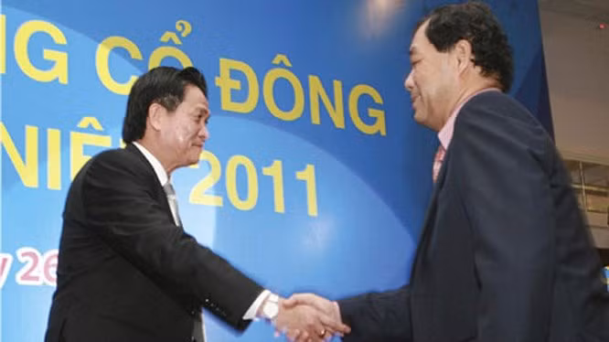 Sau 2 thập kỷ nắm quyền tại Sacombank, nhóm ông Đặng Văn Thành đã bất ngờ bị nhóm ông Trầm Bê "lật cờ"... (Ảnh: Internet)