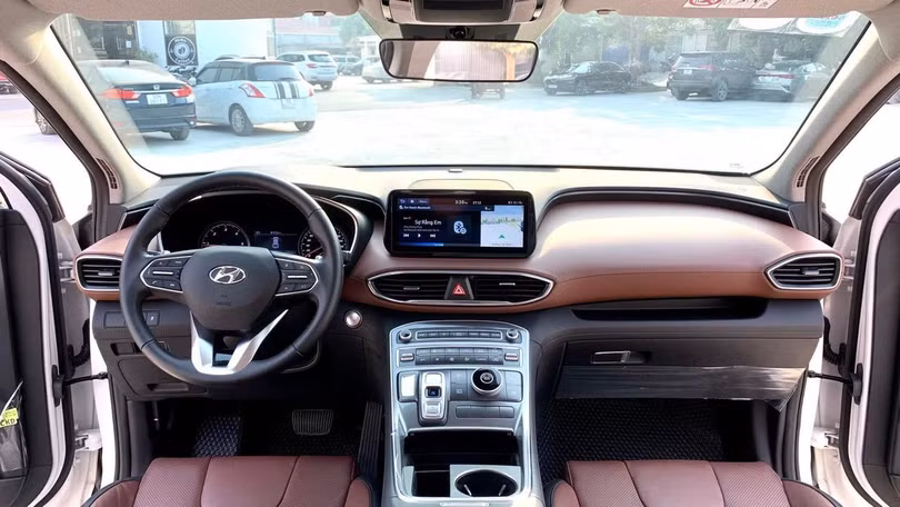 hyundai-santafe-2024-6--140008.jpg