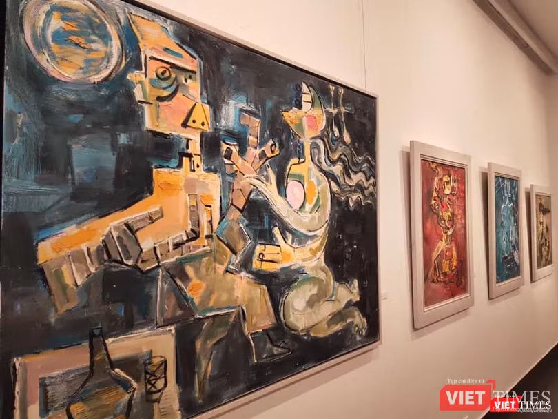 Các tác phẩm của Nguyễn Tuấn Sơn không chỉ minh họa tác phẩm Truyện Kiều mà là vẽ theo xúc cảm Các tác phẩm của Nguyễn Tuấn Sơn không chỉ minh họa tác phẩm Truyện Kiều mà là vẽ theo xúc cảm