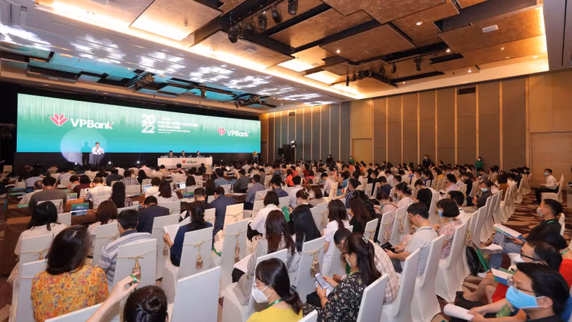 Toàn cảnh ĐHĐCĐ thường niên năm 2022 của VPBank Toàn cảnh ĐHĐCĐ thường niên năm 2022 của VPBank