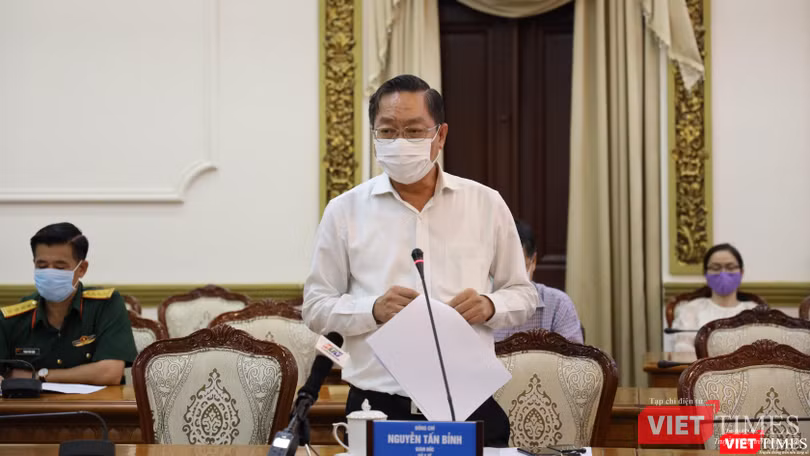 Ông Nguyễn Tấn Bỉnh - GĐ Sở Y tế TP.HCM thông tin về tình hình dịch bệnh trên địa bàn Ông Nguyễn Tấn Bỉnh - GĐ Sở Y tế TP.HCM thông tin về tình hình dịch bệnh trên địa bàn
