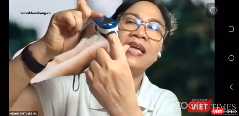"Trước mỗi một cơn hoảng loạn, chỉ cần bình tĩnh, hít một hơi thật sâu, thở ra một hơi thật chậm, sẽ trở lại bình tâm” – Bác sĩ Mai hướng dẫn.