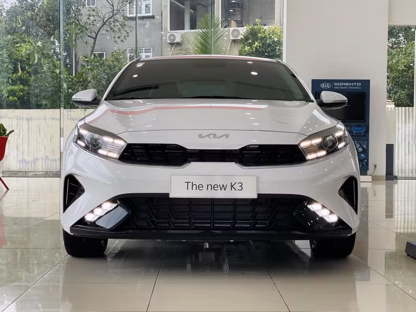 k3 trắng.jpeg