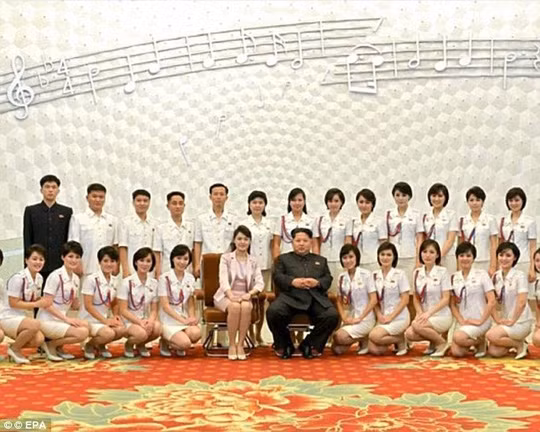 Thực hư "Đội giải trí trinh nữ" ở Triều Tiên ảnh 2 Thực hư "Đội giải trí trinh nữ" ở Triều Tiên ảnh 2